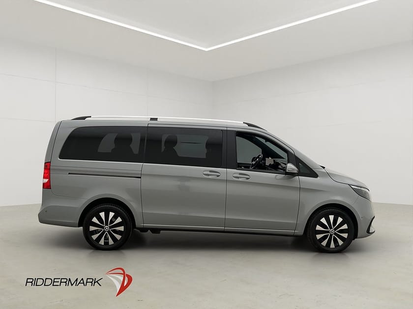 Bild 2 av Mercedes-Benz V 220d 3.1t