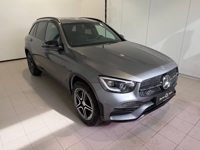 Bilde 2 av Mercedes-Benz GLC 300 de 4MATIC / AMG LINE / MULTIBEAM LED / NATTPAKKE