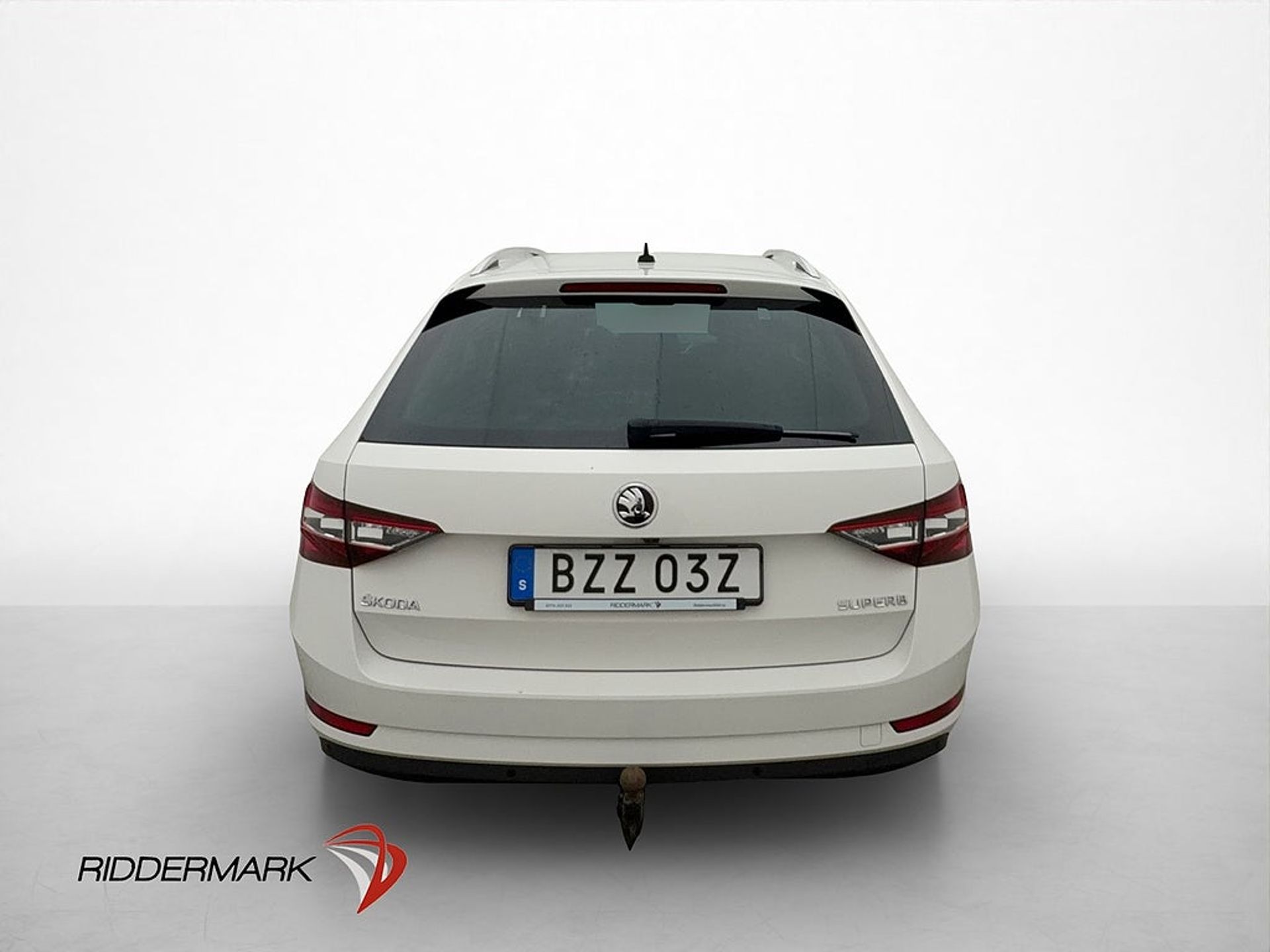 Skoda Superb 2019, bild 6/10