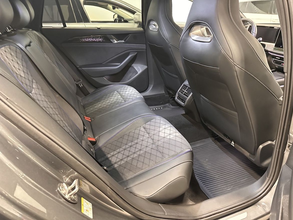 Volkswagen Volkswagen Passat Sportscombi — bild 15