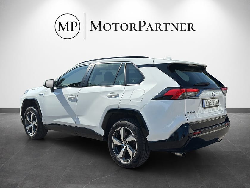 Bild 5 av Toyota RAV4 Plug-in Hybrid AWD JBL Navi Kamera Drag Euro 6