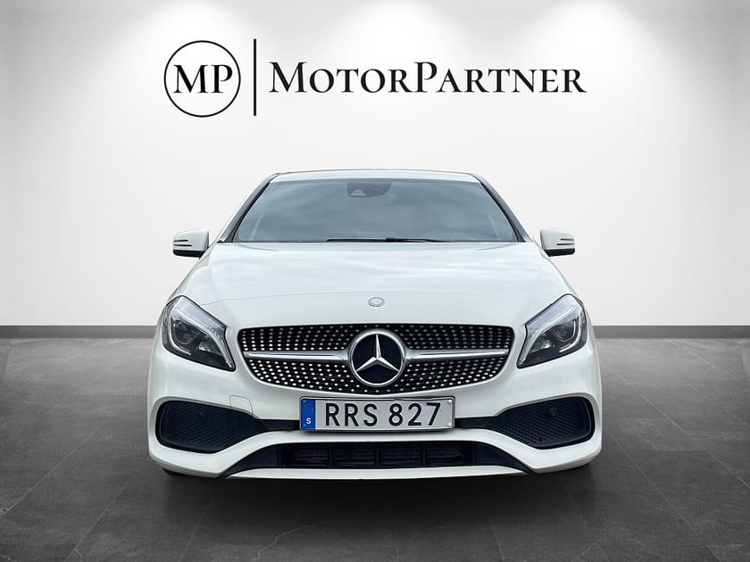 Bild 2 av Mercedes-Benz A 200 d 4MATIC 7G-DCT AMG Kamera 136hk