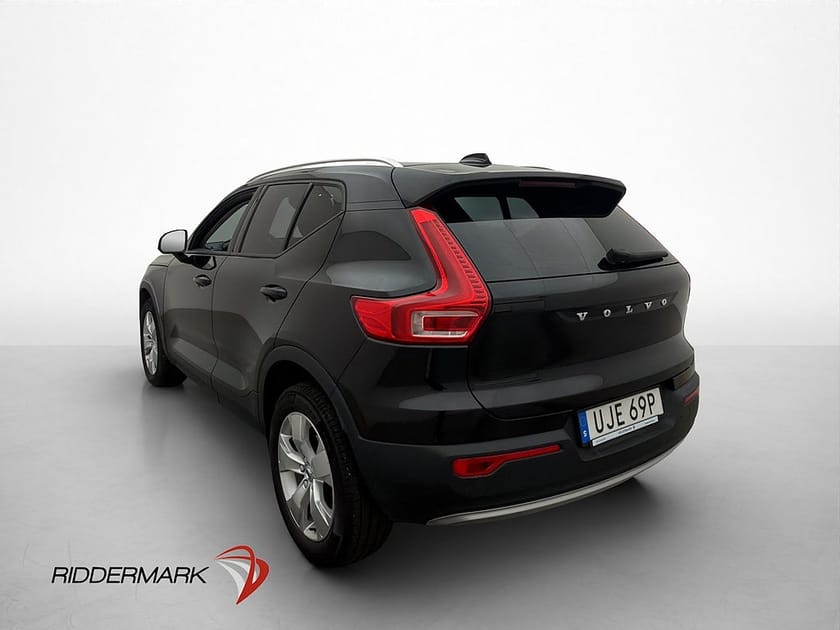 Bild 5 av Volvo XC40 T2 129hk Momentum Advanced Värmare VOC CarPlay