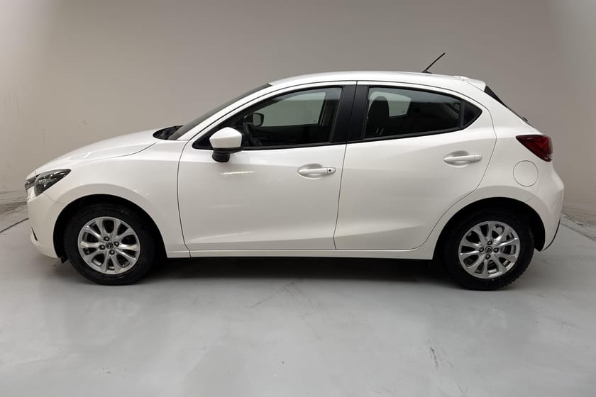 Bild 2 av Mazda 2 1.5 5dr (75hk) Core AC Farthållare