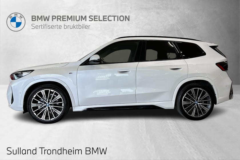 Bilde 2 av BMW iX1 xDrive30 I Fully Charged | SKINN | PANO | HARMAN |KROK