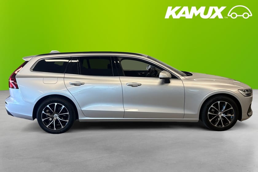 Bild 2 av Volvo V60 B4 Geartronic Momentum VOC NAVI DRAG carplay backkamera 197hk 2022