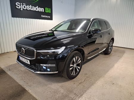 Volvo XC60 Recharge T6 AWD Aut Skinn Navi Panorama Värmare 1 Ägare
