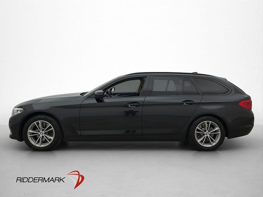 Bild 2 av BMW 520d xDrive Touring 190hk Sport line Pano Kamera HiFi Cockpit