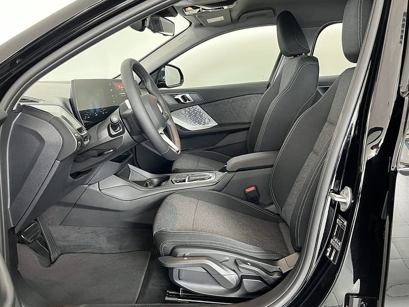 Bild 5 av BMW 120 PRIVATLEASING fr. 3.295 kr/mån Automat 17" Park Assist