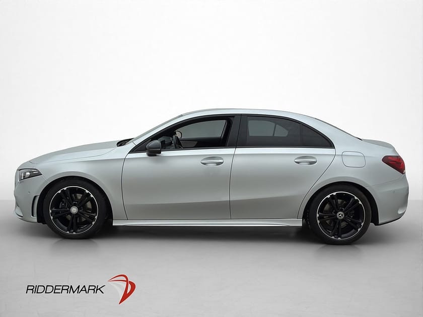 Bild 4 av Mercedes-Benz A 200 Sedan 7G-DCT 163HK AMG Line Night LED