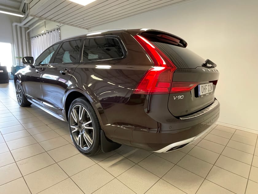 Bild 4 av Volvo V90 Cross Country D4 AWD Advanced SE II Drag Läder Nav H/K Kamera