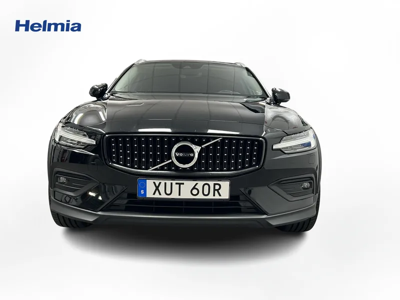 Bild 2 av 9 – Volvo V60 Cross Country D4 AWD Advanced SE II Cross Country Advanced
