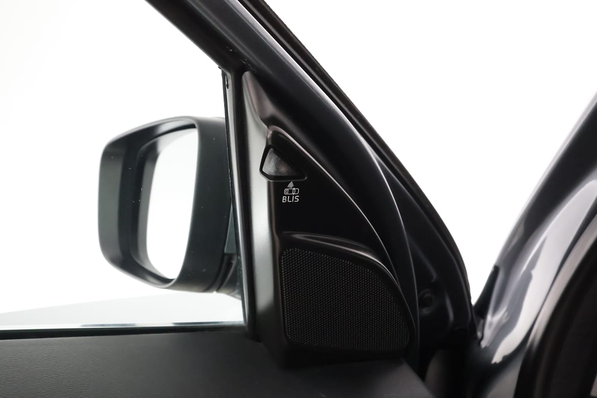 Volvo XC60 2017 - miniatyr 9