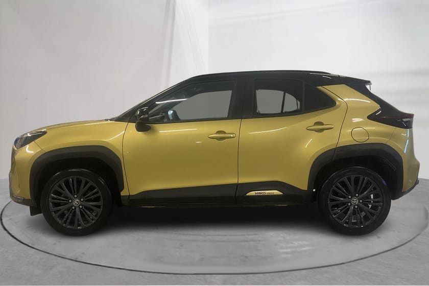 Bild 2 av Toyota Yaris Cross Hybrid AWD-i 1.5 AWD (116hk)