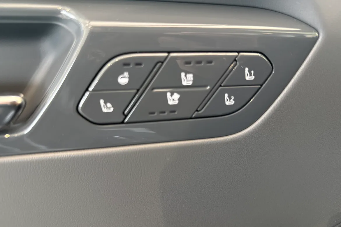picture of a car