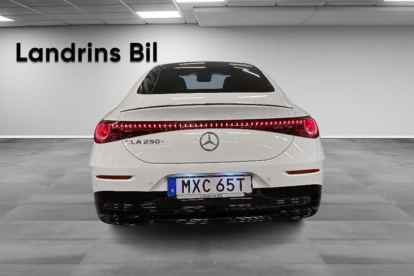 Bild 5 av Mercedes-Benz CLA 250+