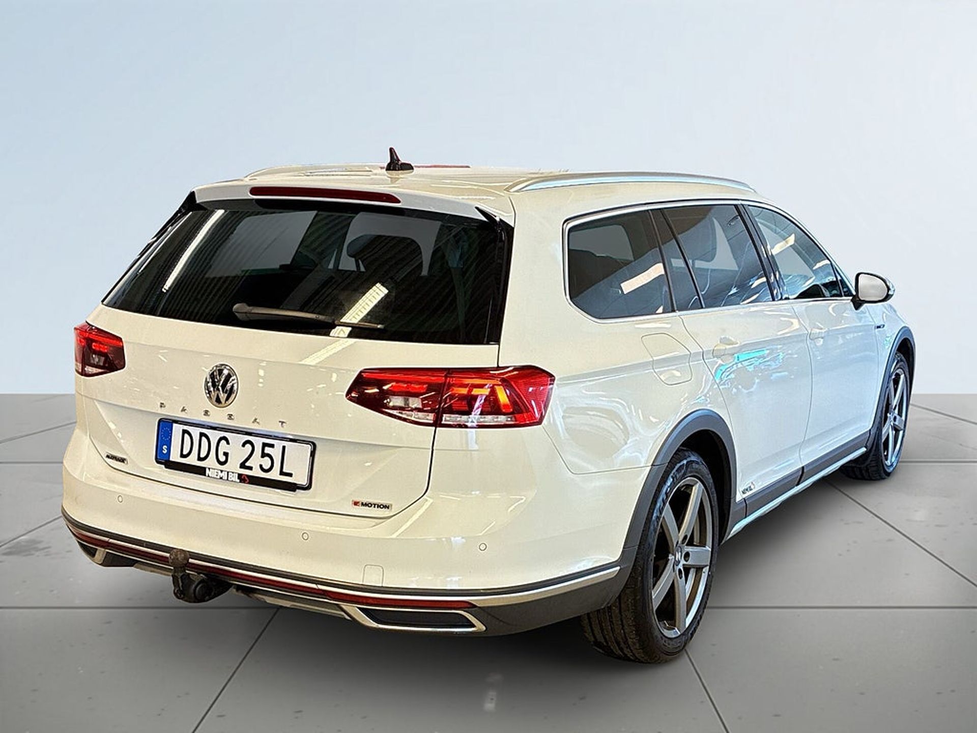 Volkswagen Passat 2020, bild 6/24