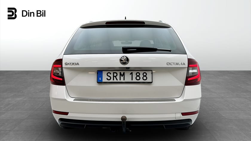 Bild 5 av Škoda Octavia Kombi 1.5 TSI ACT 150HK Backkamera Drag