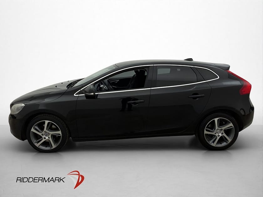 Bild 4 av Volvo V40 D3 150hk Momentum Värmare Läder Sensorer 0.38l/Mil