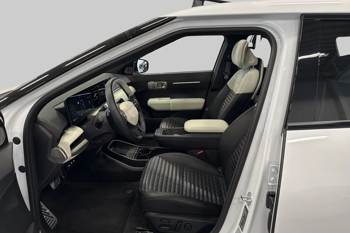 picture of a car