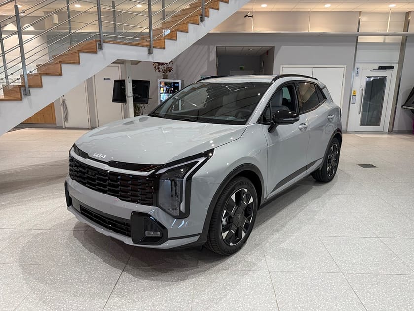 Bild 1 av Kia Sportage PHEV
