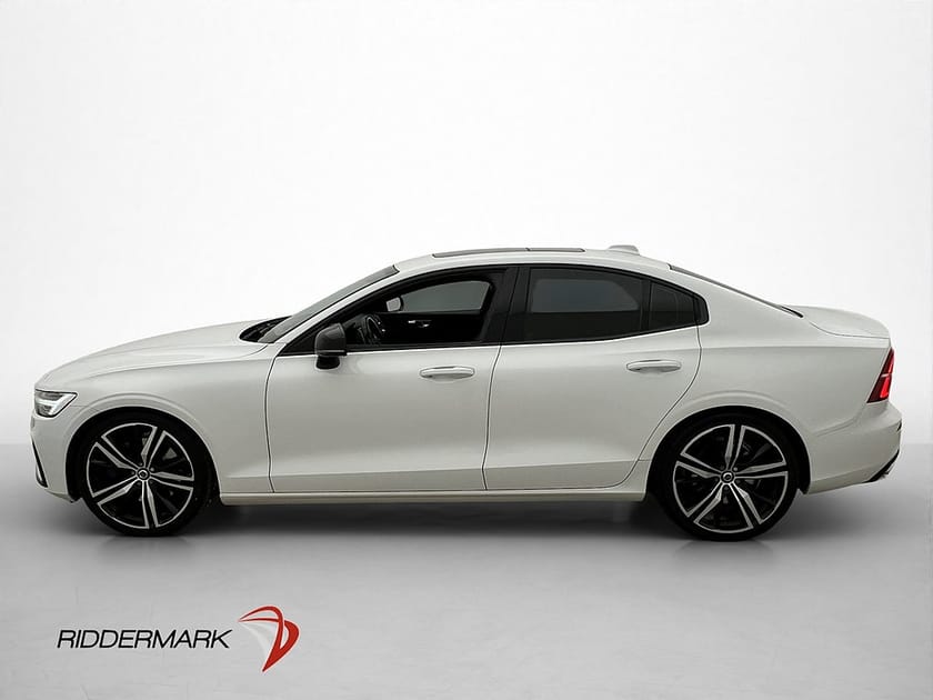Bild 4 av Volvo S60 T5 R-Design Värmare Pano 360° H/K Navi Skinn HUD