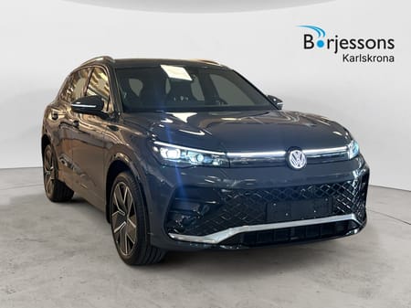 Volkswagen Tiguan eHybrid R-LINE Laddhybrid 272 HK DSG6