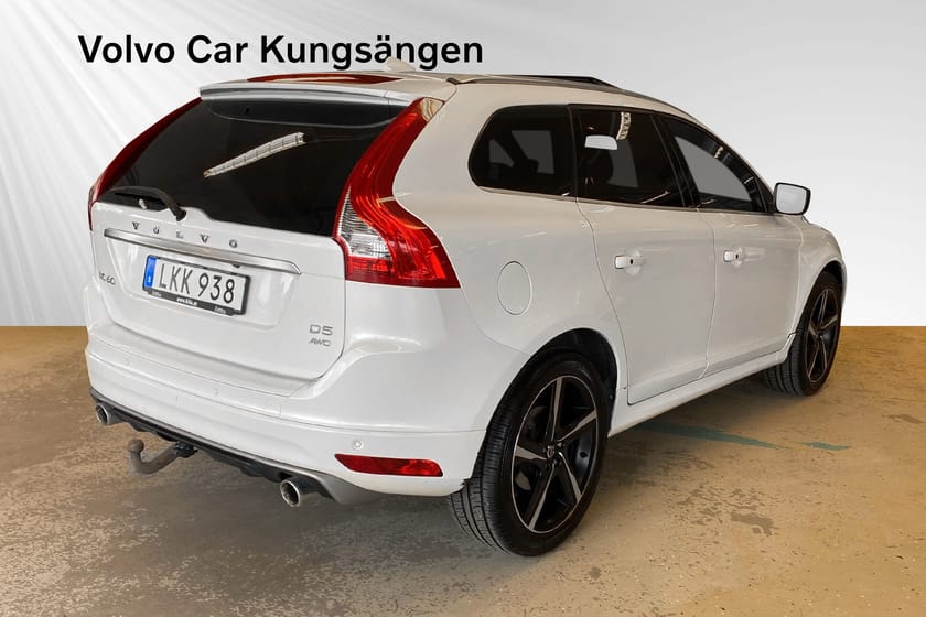 Bild 5 av Volvo XC60 D5 AWD Black R Business E PRO II PANO / DRAG /