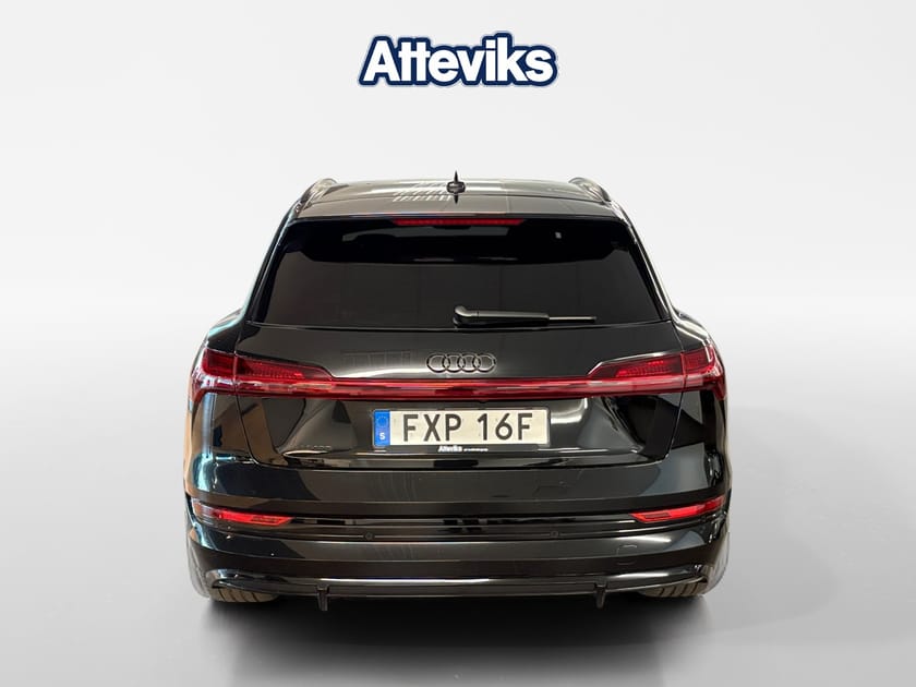 Bild 4 av Audi e-tron 55 quattro S LINE 300,00 KW