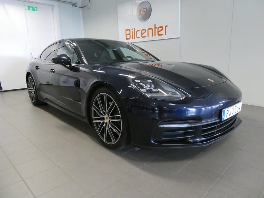 Bild 1 av Porsche Panamera 4 PDK 330HK SportChrono-360-Kolfiber-Luft-BOSE-SoV
