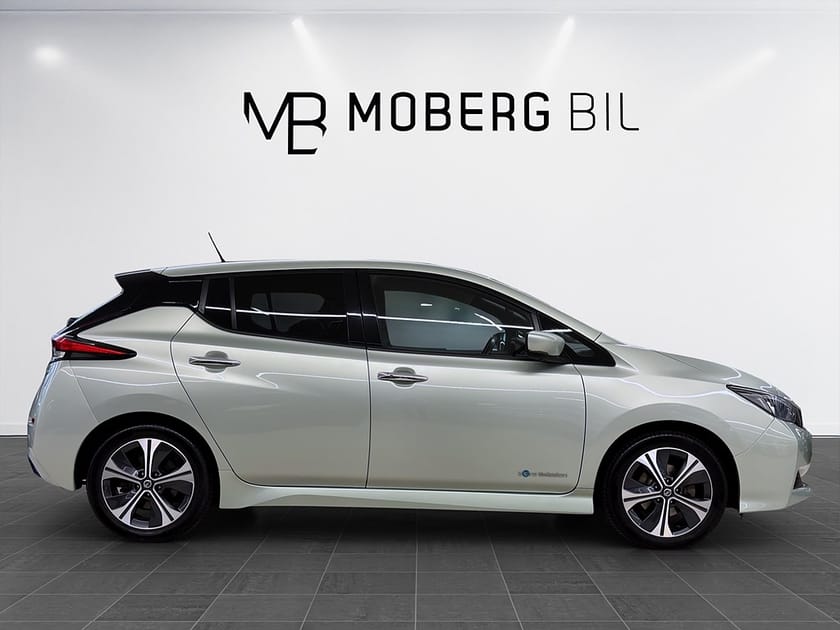 Bild 4 av Nissan Leaf 150hk 360 PDC Navi Keyless 360 kamera