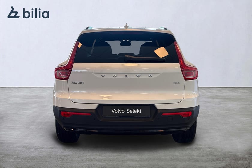 Bild 5 av Volvo XC40 B3 FWD Bensin Plus Dark