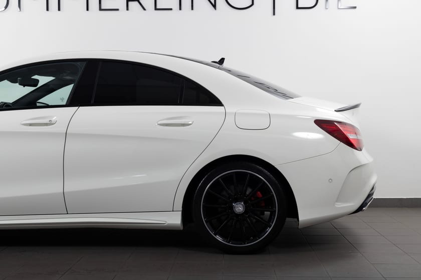 Bild 5 av Mercedes-Benz CLA 200 d 7G-DCT AMG Pano/Night/Backkamera