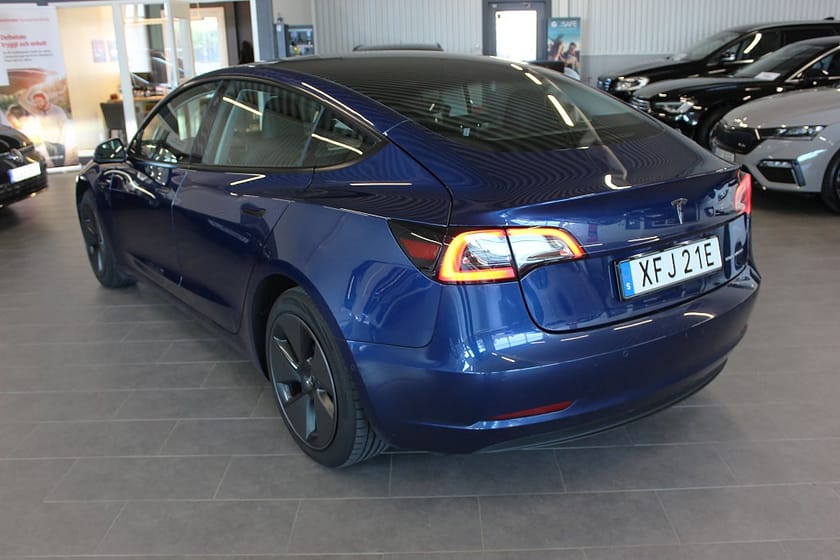 Bild 3 av Tesla Model 3 Long Range AWD 498Hk Autopilot Pano Läder  SoV
