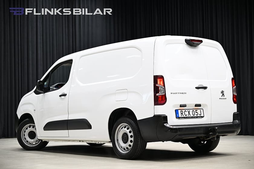 Bild 4 av Peugeot Partner Utökad Last 130HK L2 Automat|Inredd|Drag|Värmare|Backkamera|Leasbar