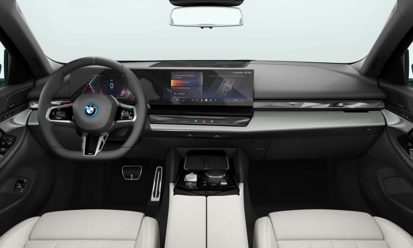 Bild 5 av BMW i5 xDrive40 Touring M Sport Active Edition Drag Driving Assistant Plus