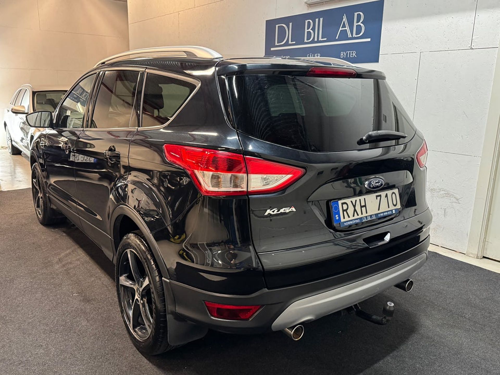 Ford Kuga 2.0 TDCi 140hk AWD Titanium 2013, bild 7/10