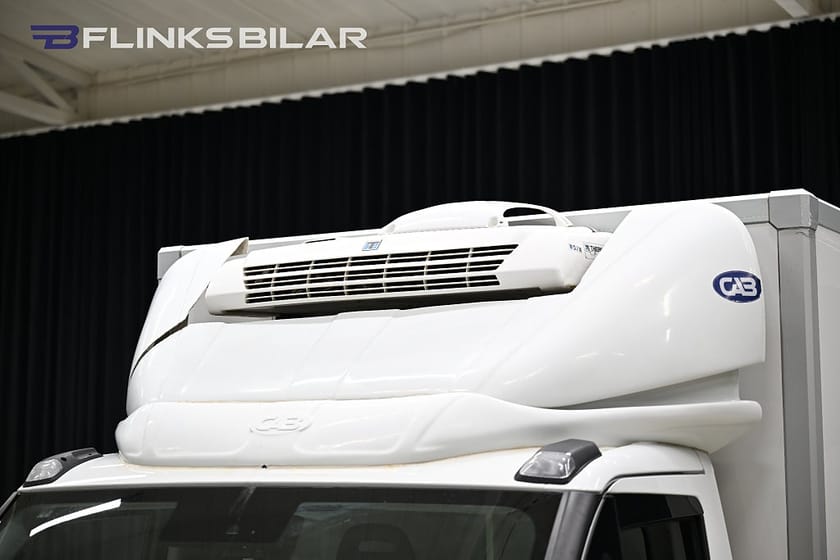 Bild 3 av Iveco Daily 35-140 Chassi Cab 136HK Automat|Volymskåp|BG-Lyft|Kylbil|Sidodörr|Leasbar
