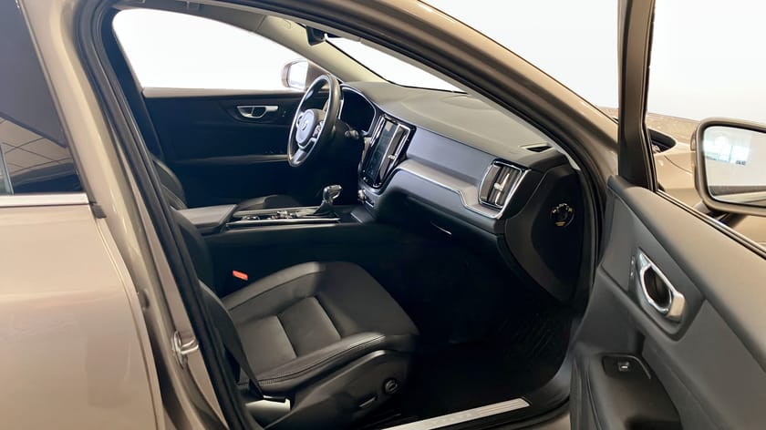 Bild 3 av Volvo V60 Momentum D3 Geartronic