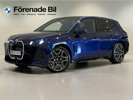BMW iX xDrive60 Fully Charged M Sport Pro Innovation Comfort