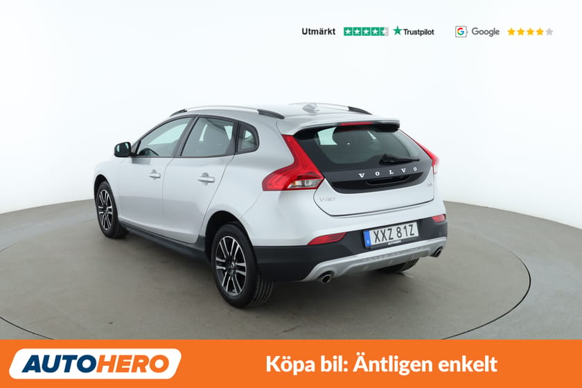 Bild 3 av Volvo V40 Cross Country D3 Momentum Plus / Värmare, BLIS, GPS, VOC