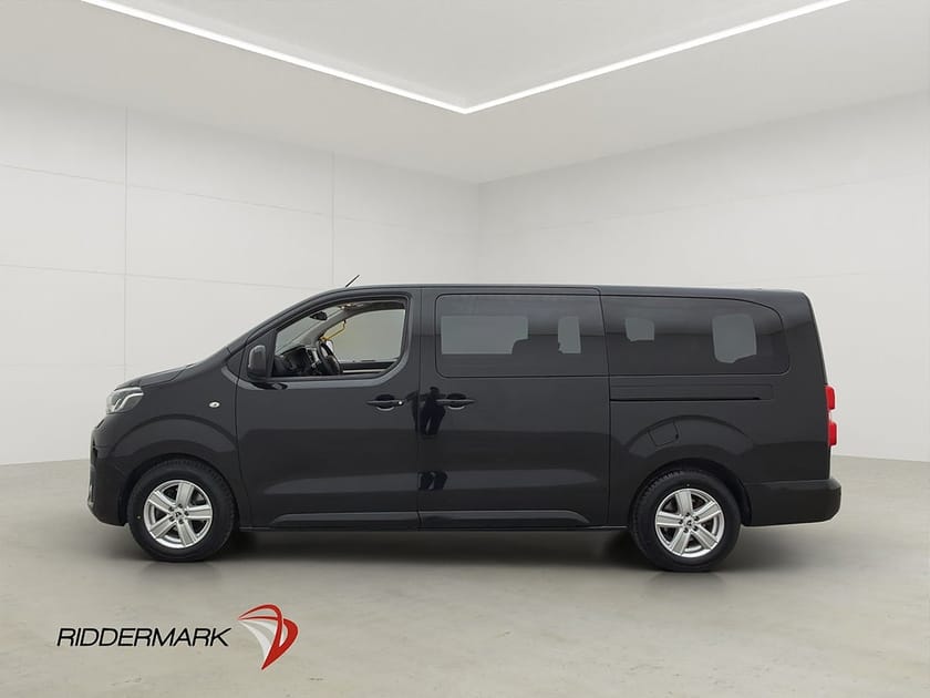Bild 2 av Toyota Proace Verso Extra Lång Ny-Kamrem B-Kamera 9-Sit Moms