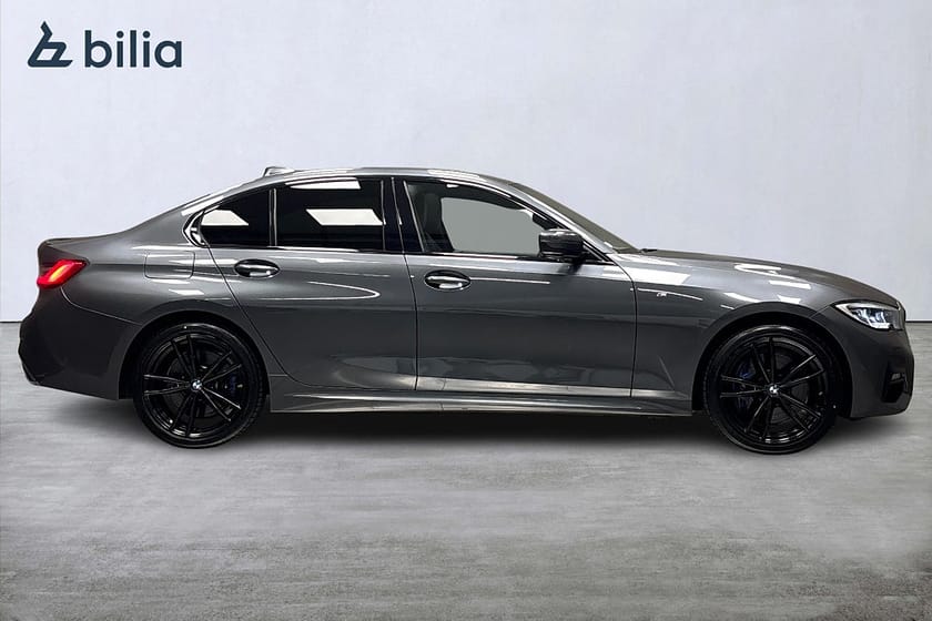 Bild 2 av BMW 330e xDrive Sedan Sedan/M Sport/Harman Kardon/Glastak/Laserljus