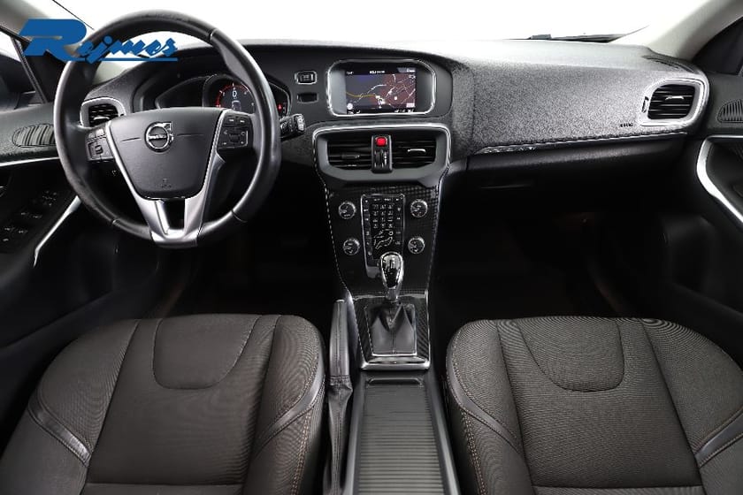 Bild 2 av Volvo V40 Cross Country D3 Adv Edition