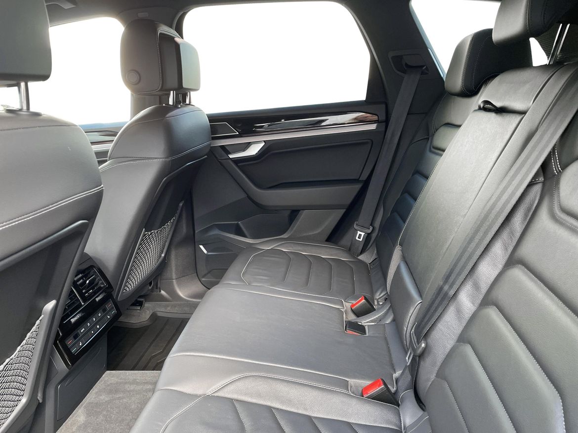 Volkswagen Touareg 2023 - miniatyr 7
