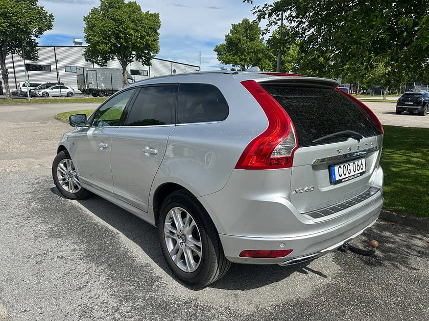 Bild 2 av Volvo XC60 D4 AWD Geartronic Ocean Race Business Edition