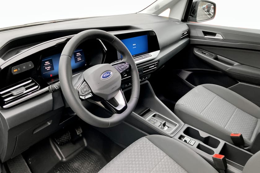 Bild 5 av Ford Grand Transit Connect Skåp L2 Limited 1.5 EcoBoost Plug-in-hybrid 110kW/150hk 6AT