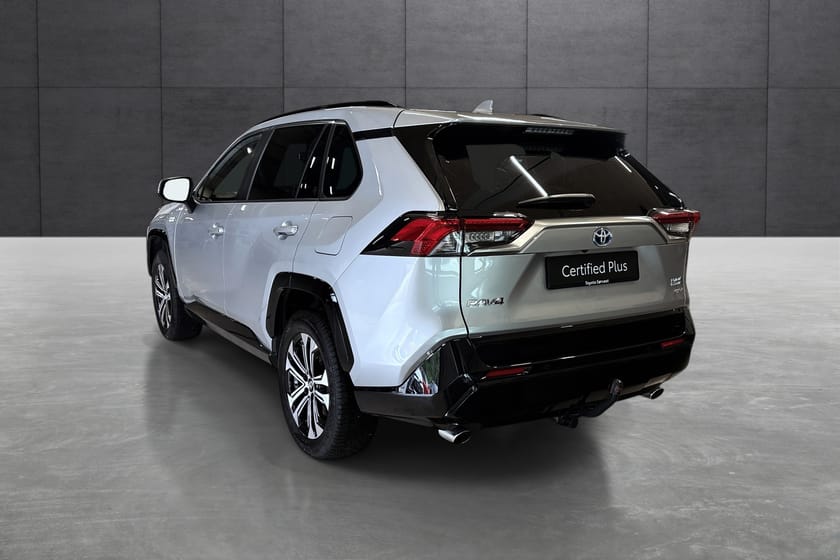 Bilde 3 av Toyota RAV4 Plug-in Hybrid 2.5 Bensin PH Automat AWD-i Style Panorama&JBL