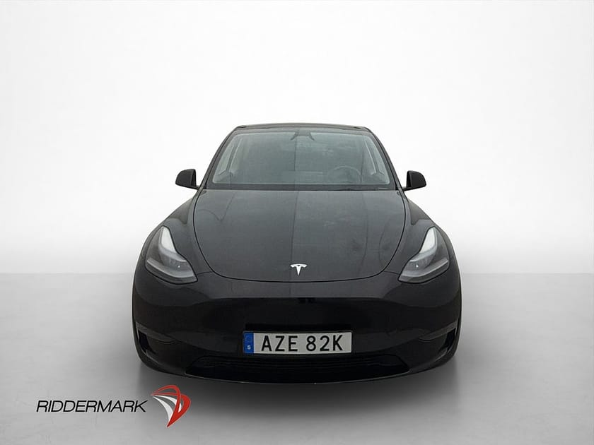 Bild 3 av Tesla Model Y Long Range AWD 514hk Pano Adp-fart Kamera