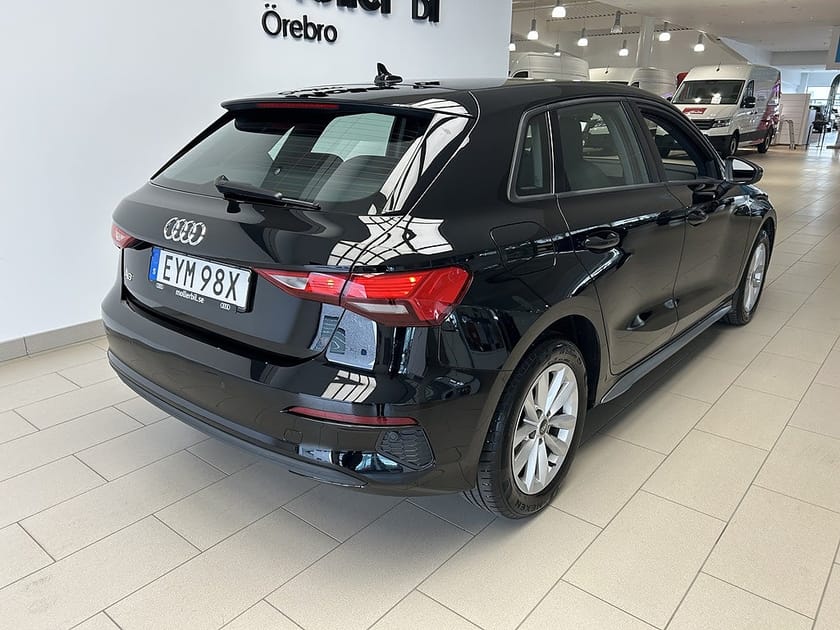 Bild 5 av Audi A3 Sportback 35 TFSI 150hk PROLINE